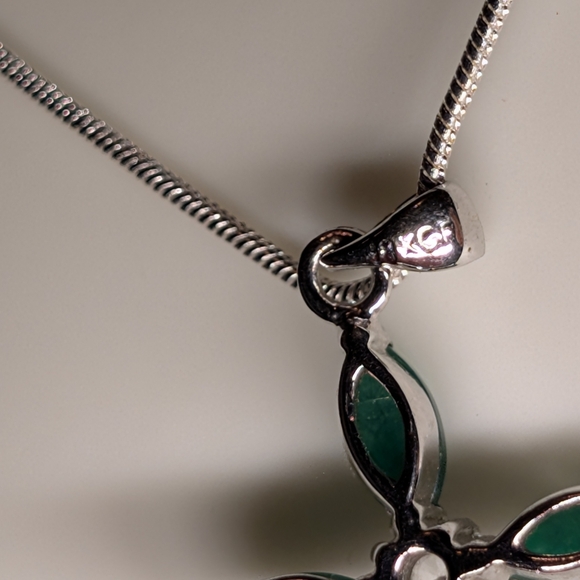 💥SALE💥 18K White Gold Filled Jade Cross Pendant With 925 Sterling 22inch Chain - Picture 8 of 11